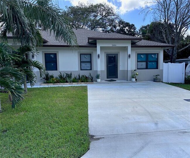 Foto del edificio - 2886 SW 17th St