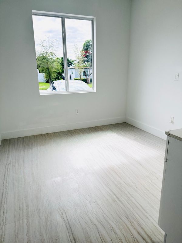 Foto del edificio - 10741 SW 217th St