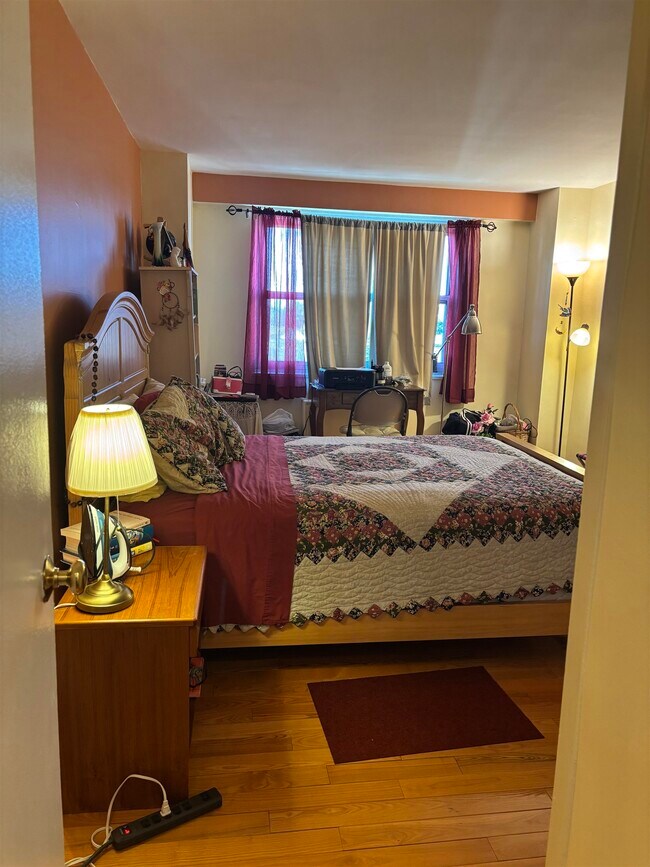 Foto del edificio - 6600 JFK Blvd E