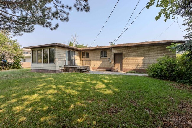 Foto del edificio - 3 Bed 2 Bath Home in Rexburg