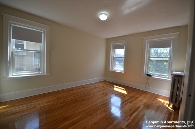 Building Photo - 1310 Commonwealth Ave