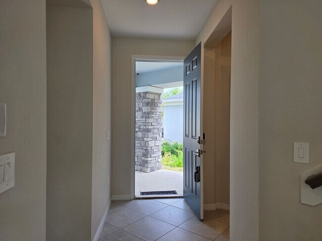 Building Photo - Four Bedroom Home at Crestwood in Clermont