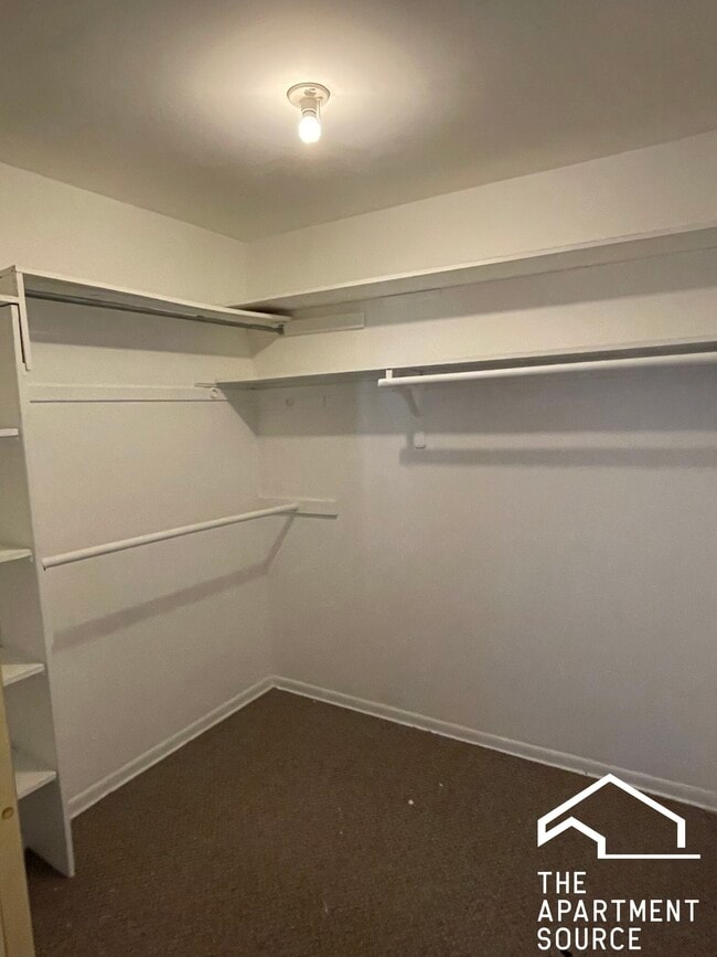 Foto del edificio - 539 W Stratford Pl