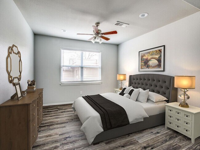 Foto del edificio - 2204-2212 W Rosedale St S