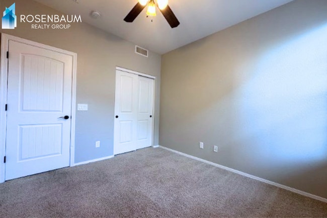 Building Photo - 2969 E Isaiah Ave