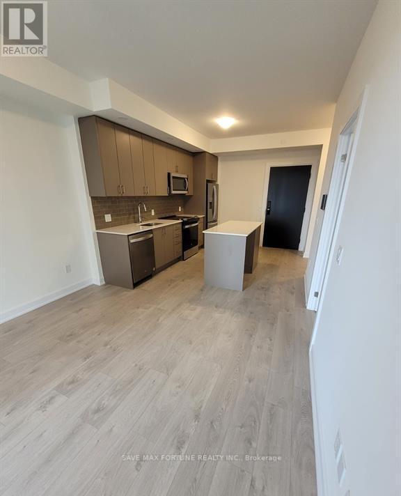 Photo du bâtiment - 3220 William Coltson Ave