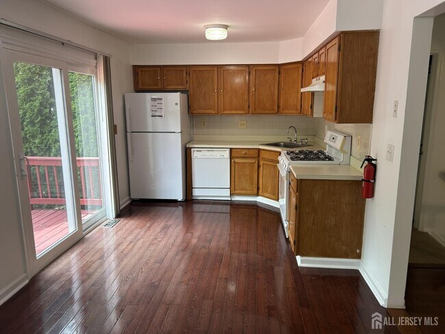 Building Photo - 53 Boxgrove Pl