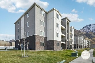 Building Photo - 1234 E 1500 S