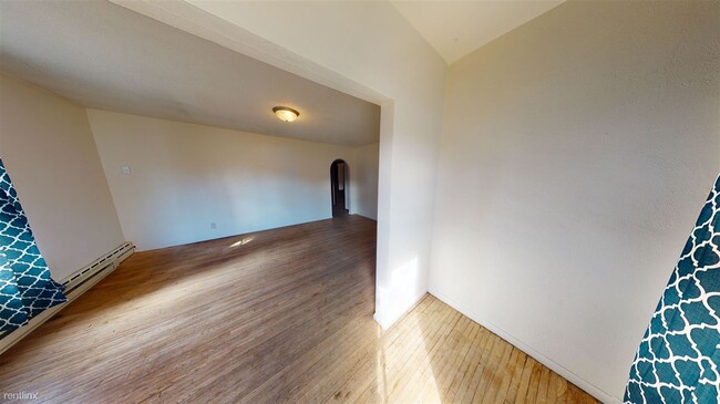 Building Photo - 2 br, 1 bath House - 718 Lyon St