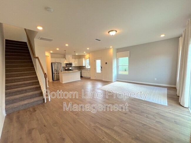 Foto del edificio - 3661 Secrest Lndg