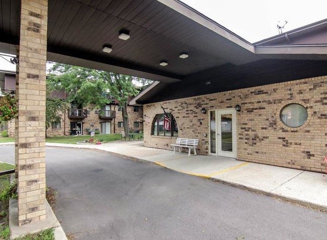 Building Photo - Pheasant Branch Senior Apartments