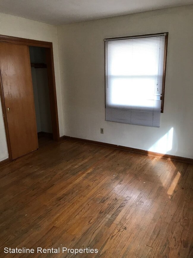Building Photo - 3120 Prial Ave