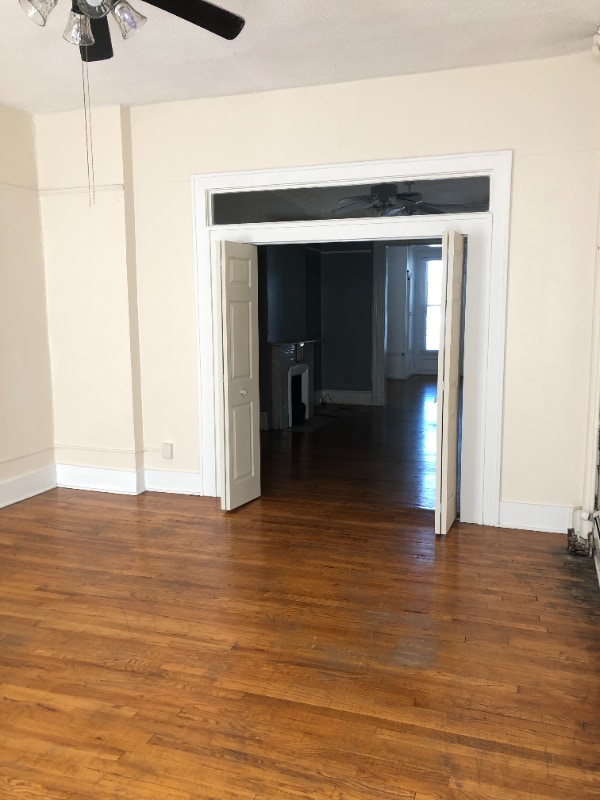 Building Photo - 346 S Rose St