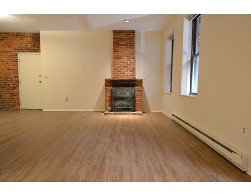 Building Photo - 38 St Germain St