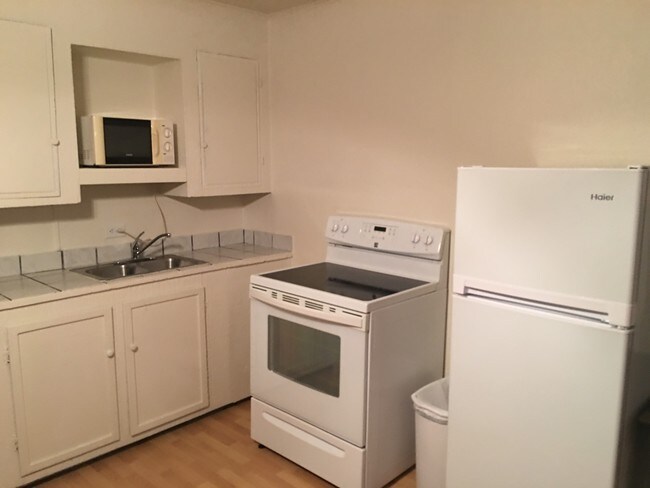 Foto del edificio - 3206 W Lakeshore Ct