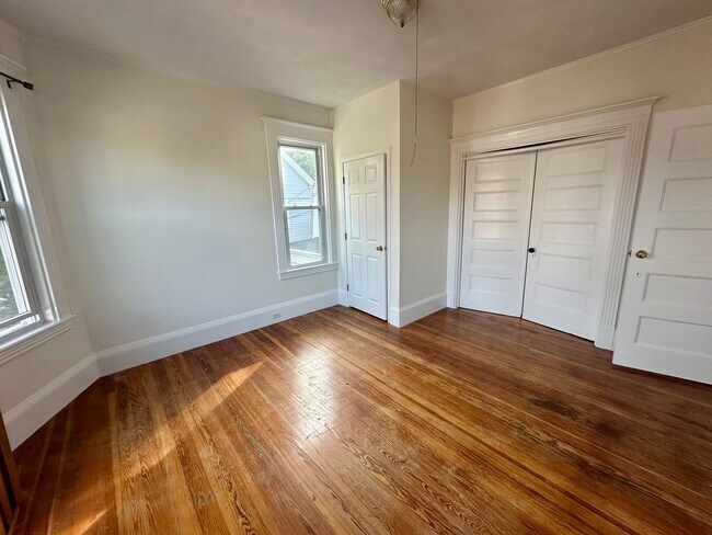 Building Photo - 82 Fairbanks St #2B Boston MA 02135