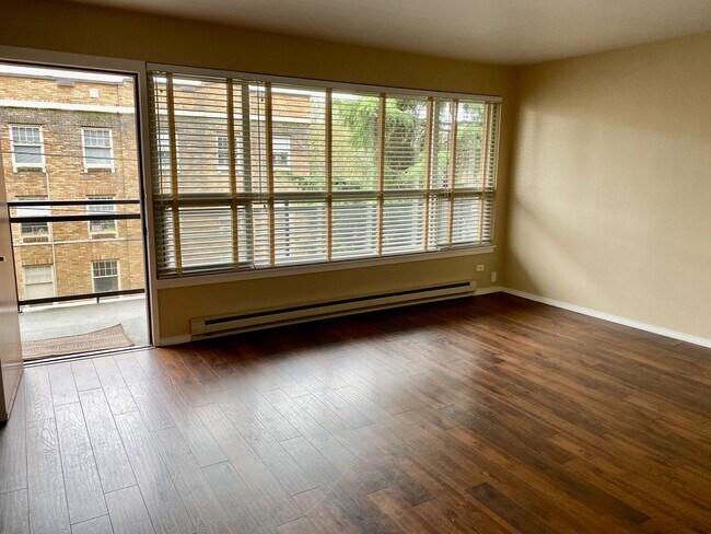Foto del interior - 700 E Mercer