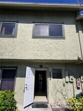 Building Photo - 3872 NW 76th Ave