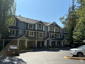 Building Photo - 16125 Juanita Woodinville Way NE