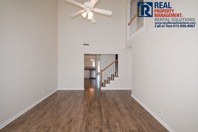Foto del edificio - Amazing 3 BR townhome in Murfreesboro w/ga...