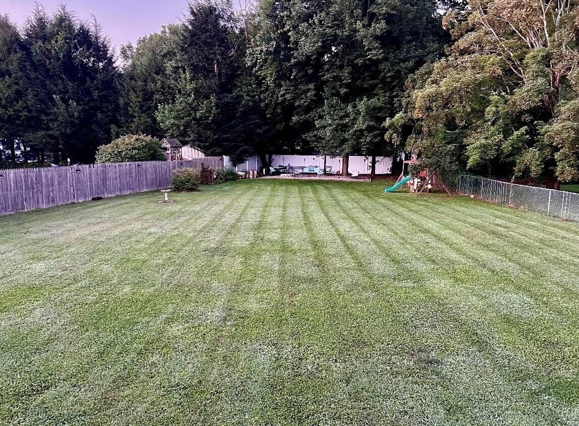 Foto del edificio - 94 White Fox Rd