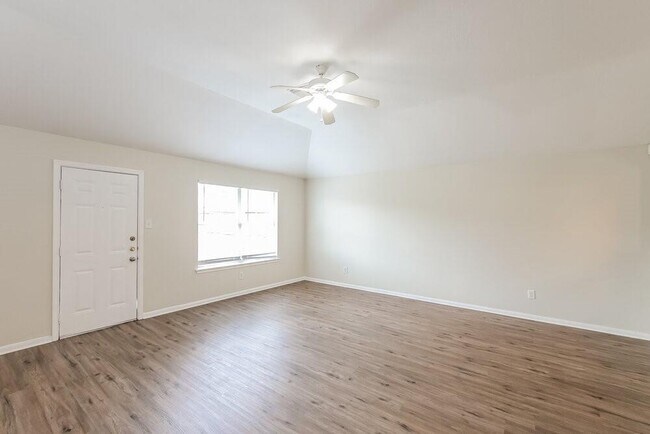 Foto del edificio - 12226 Scarlet River Dr