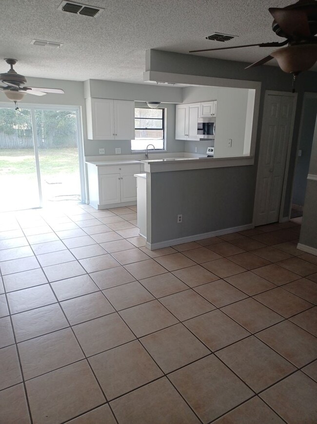 1747 Bonneville Dr, Orlando, FL 32826 House Rental in Orlando, FL