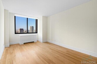 Building Photo - 145 W 67th St