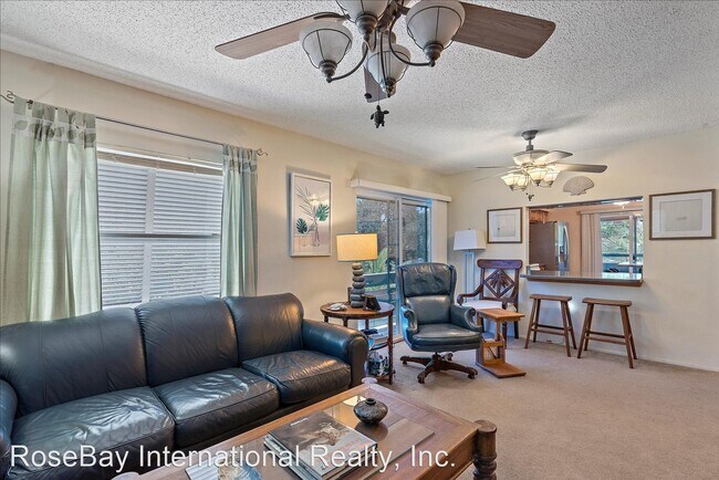 Foto del edificio - 2 br, 2 bath House - 3511 Camino Real