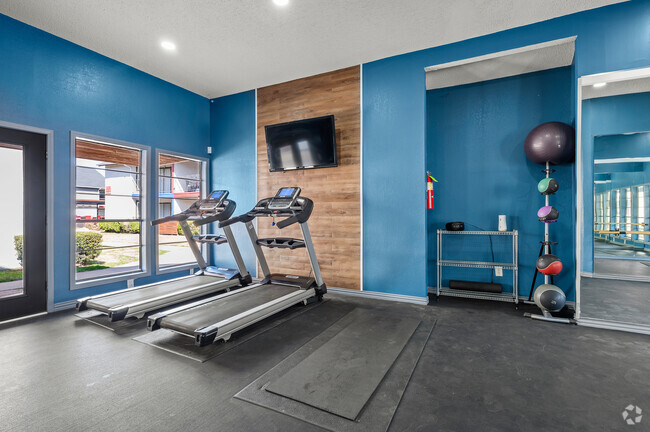 Fitness Center - The District at Midtown