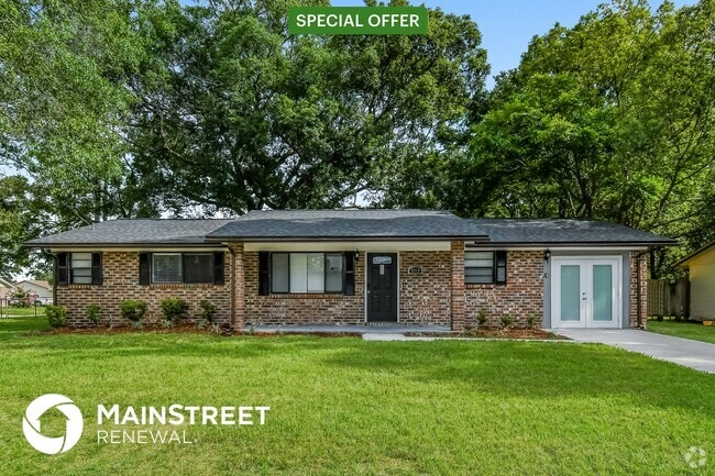 Building Photo - 9904 Moss Side Ln