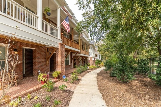 Building Photo - 216 Haverstock Ct