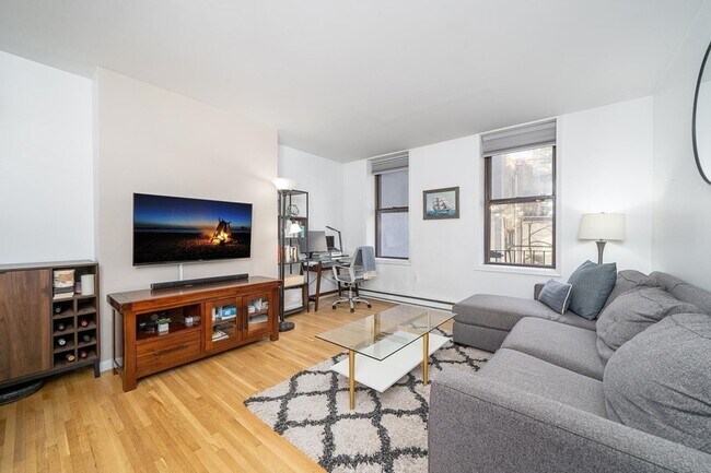 Foto del edificio - 1314 Hudson St