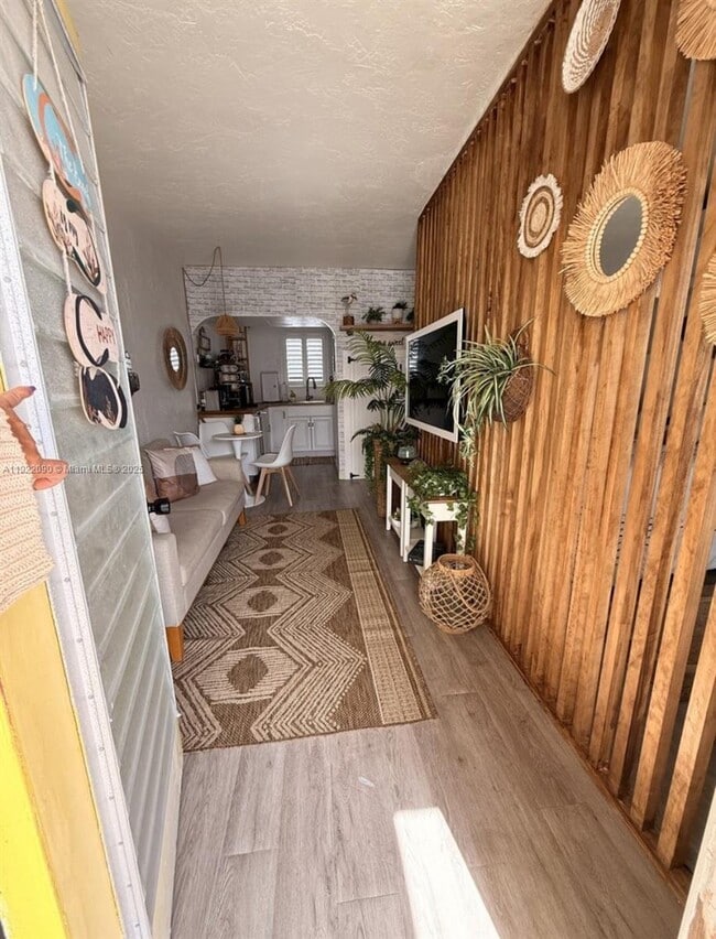 Foto del edificio - 309 Crocus Terrace