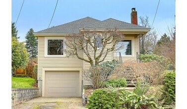 Building Photo - 815 NE 97th St