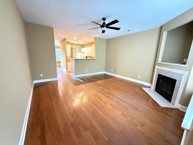 Building Photo - 3026 Sugarberry Ln