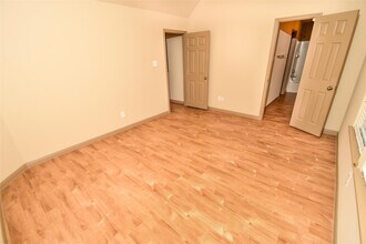 Building Photo - 2443 Tomica Ct