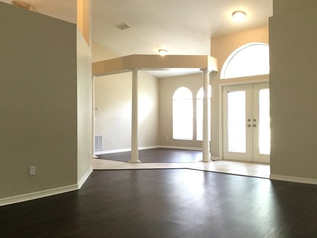 Building Photo - 14988 Faversham Cir