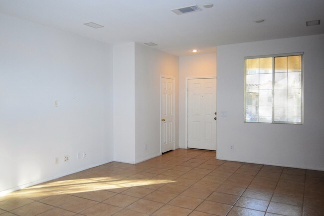 Building Photo - 7760 Hampton Willows Ln