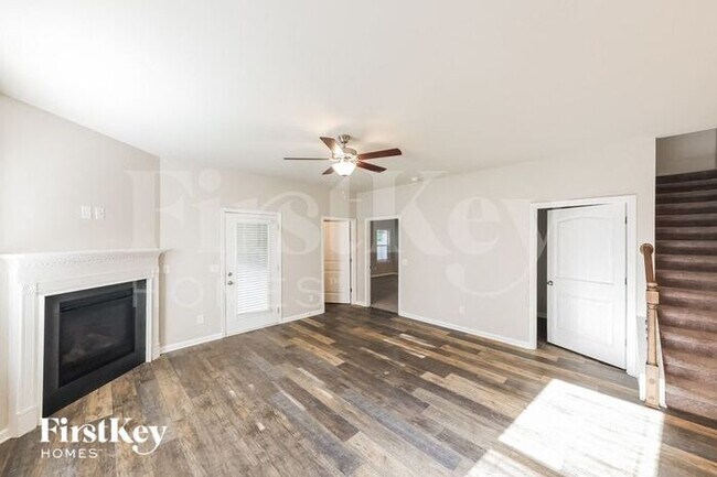 Building Photo - 1816 Clarke Cir