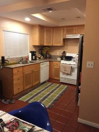 Foto del edificio - 15210 Shadybend Dr