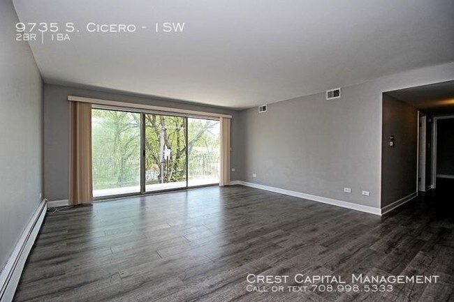 Building Photo - 2 bedroom in OAK LAWN IL 60453