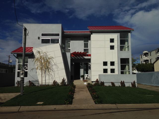 Foto del edificio - 11229 Greenlawn Ave