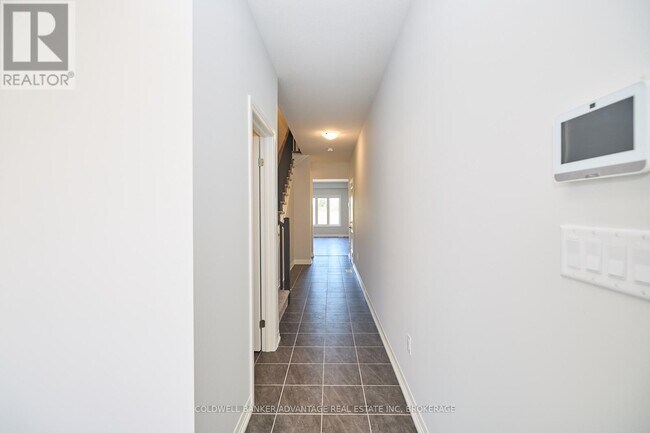 Building Photo - 34 W Creek Ct