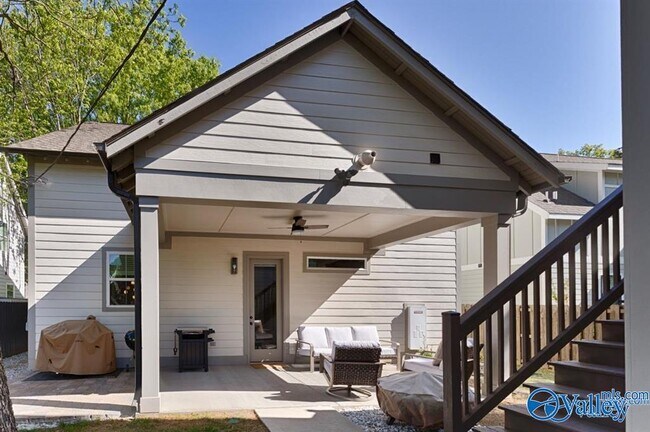 Foto del edificio - 2815 8th Ave SW