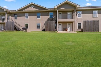 Building Photo - 210 Brazos St