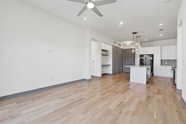 Building Photo - 2700 Old Denton Rd