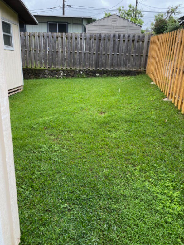 Foto del edificio - 45-575 Mahinui Rd