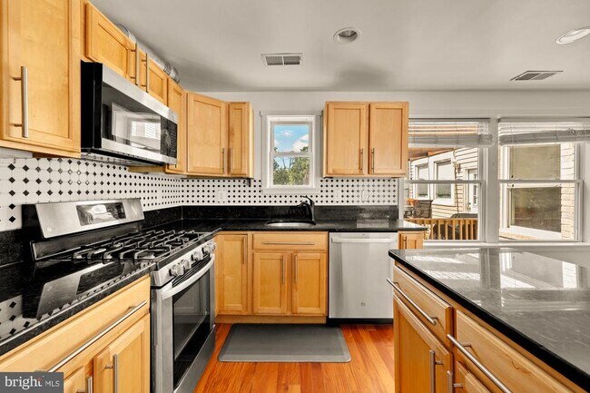 Foto del edificio - 610 Jefferson St NW