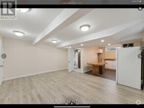 Building Photo - 1678 Fisher Ave